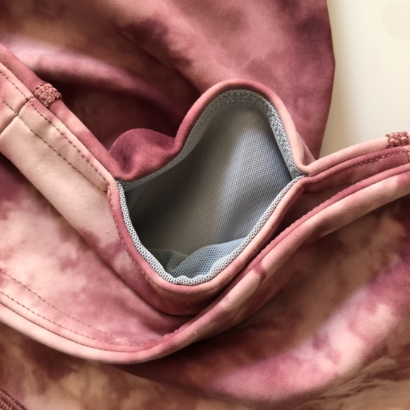 Athleta Women's Tie Dye Capri Legging Size 1X - Picture 9 of 12